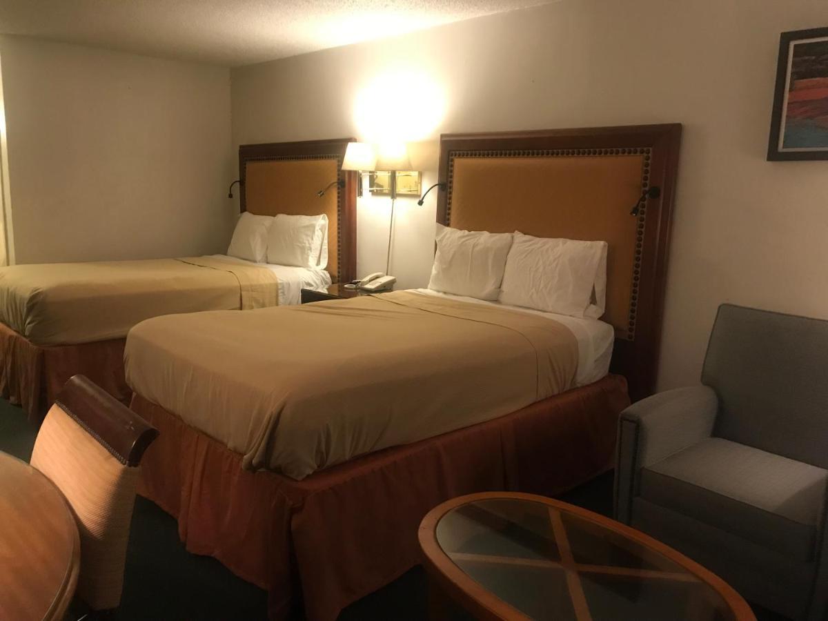 Motel Traveler 2*